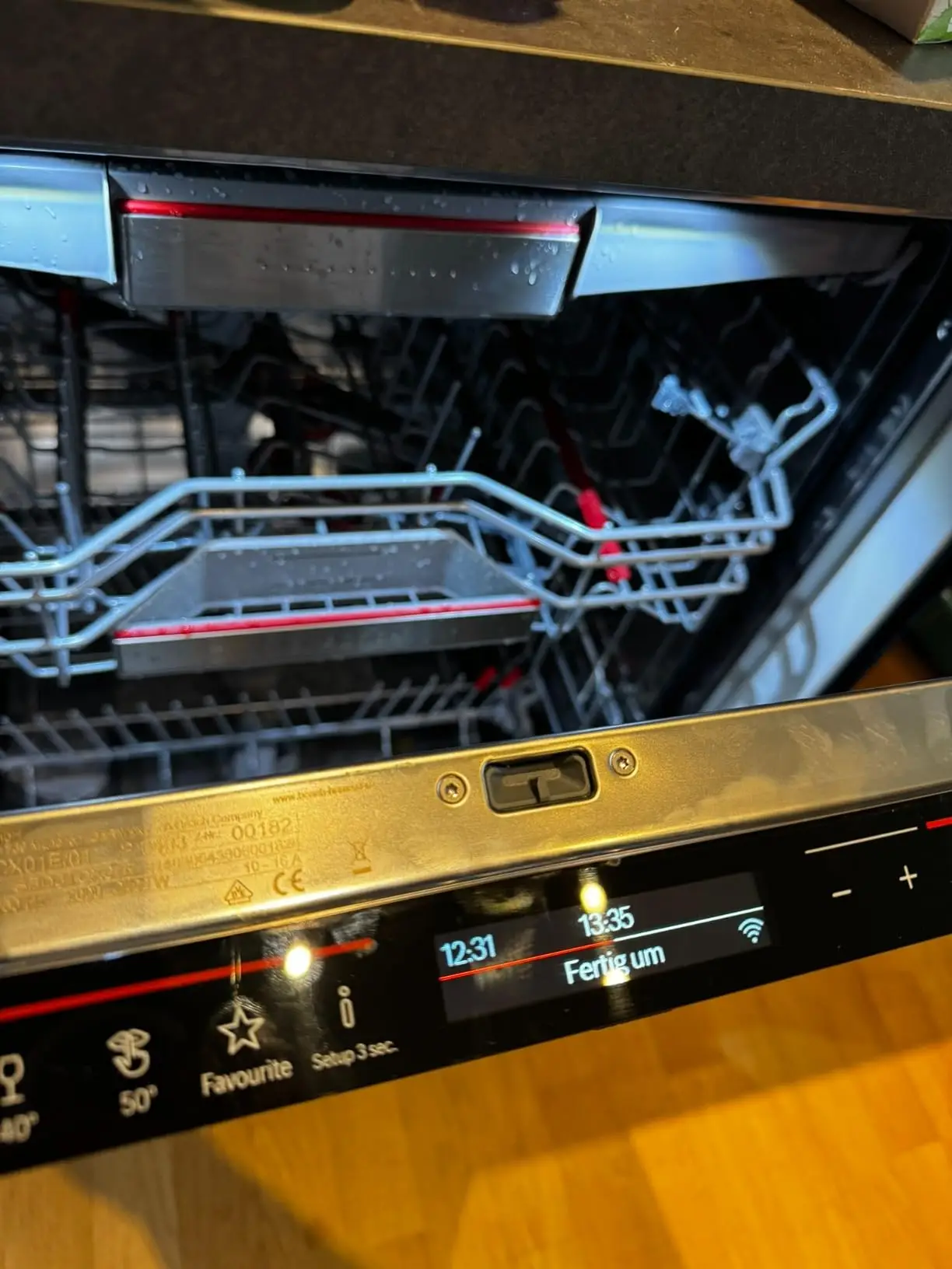 Dishwasher photo 1